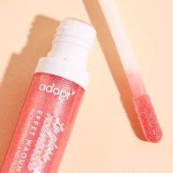 Glittery Lip Gloss With A Wow Effect!