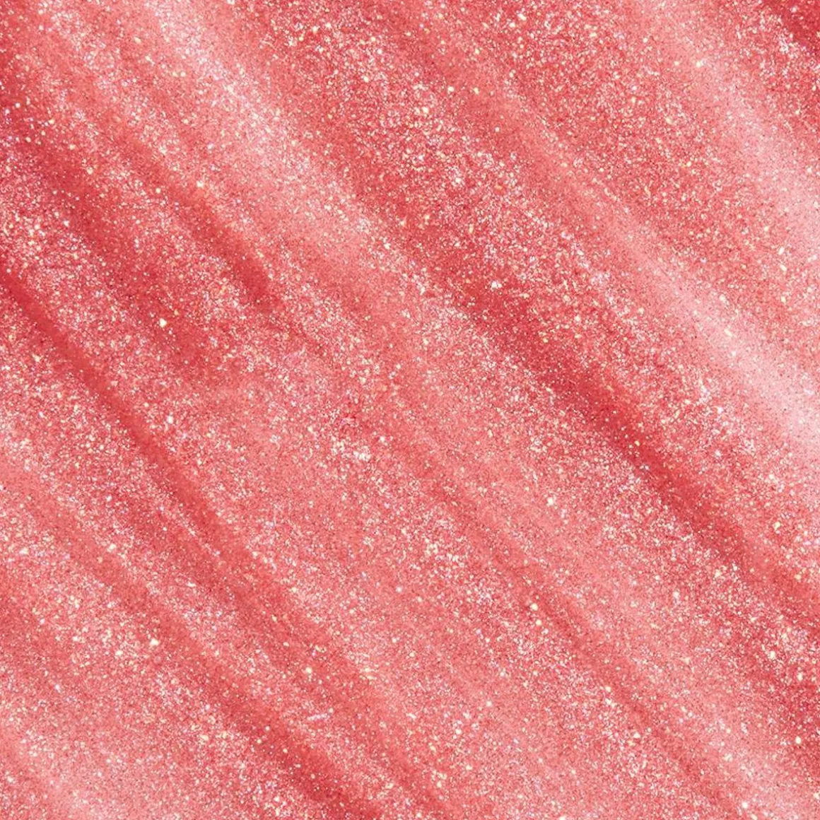 Glittery Lip Gloss With A Wow Effect!