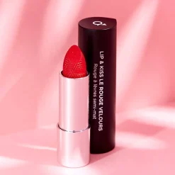 Lip & Kiss